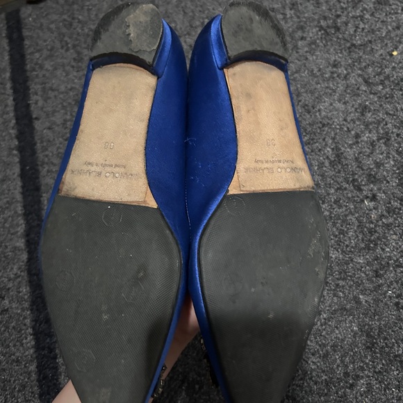 MANOLO BLAHNIK
Blue Hangisiflat Ballerina Flats - Picture 2 of 7